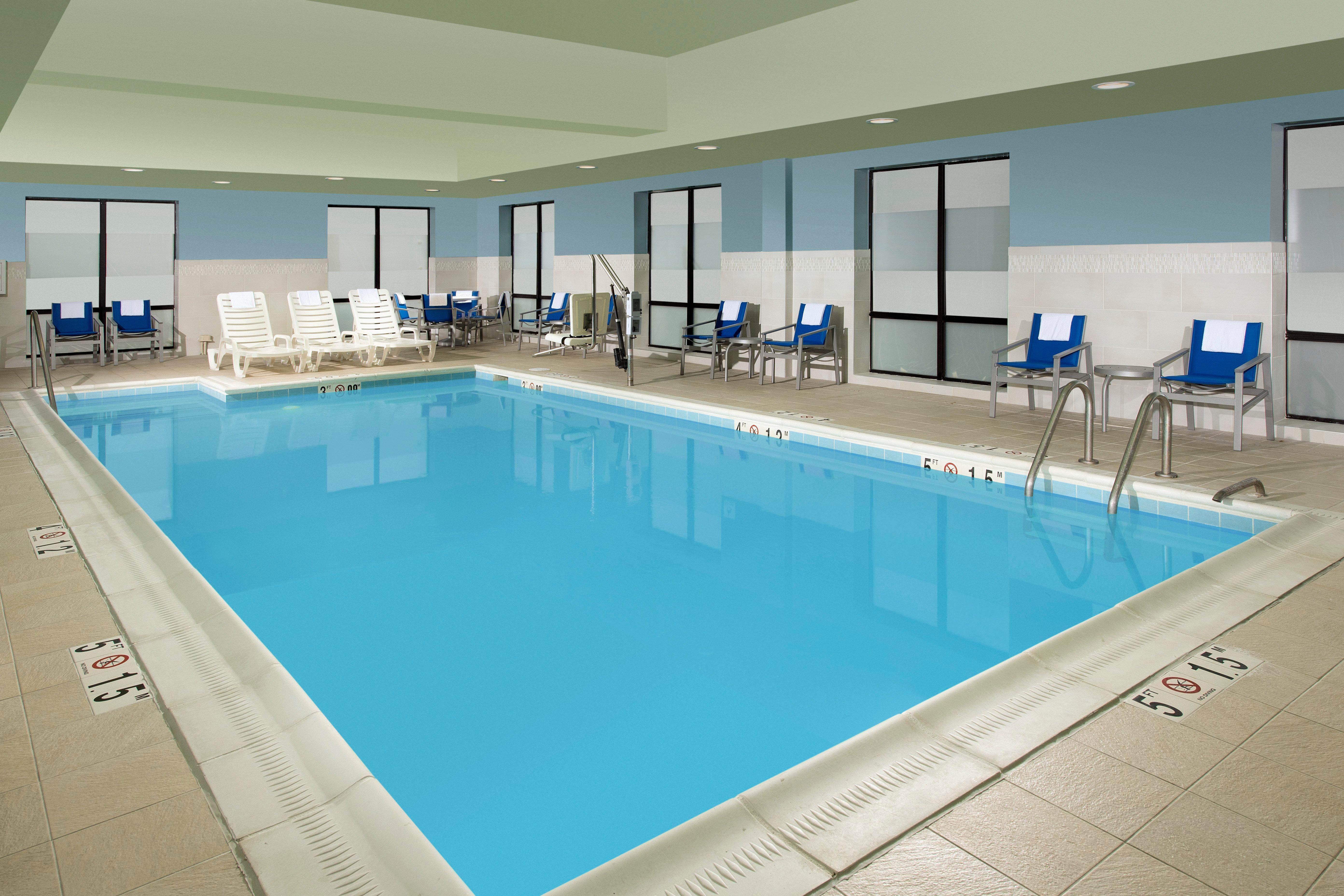 Holiday Inn Express & Suites Baltimore - BWI Airport North By Ihg Linthicum Eksteriør billede