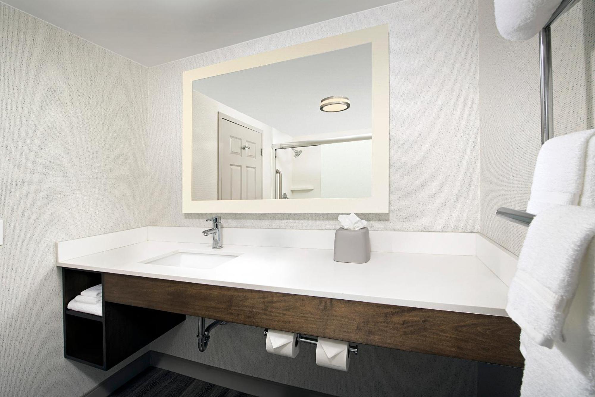Holiday Inn Express & Suites Baltimore - BWI Airport North By Ihg Linthicum Eksteriør billede